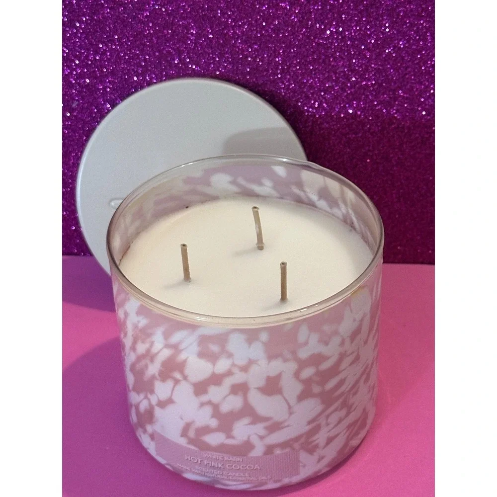 Bath & Body Works/White Barn Hot Pink Cocoa 3 Wick Scented Candle 14.5 oz
